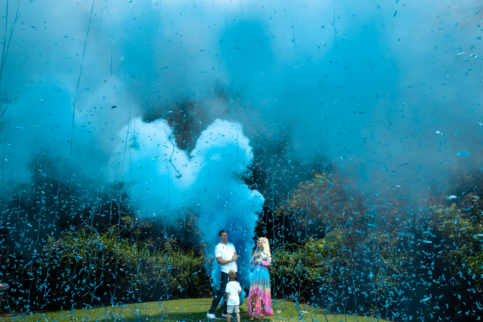 Gender Reveal Cannons vs. Smoke Bombs: Why Cannons are the Safer